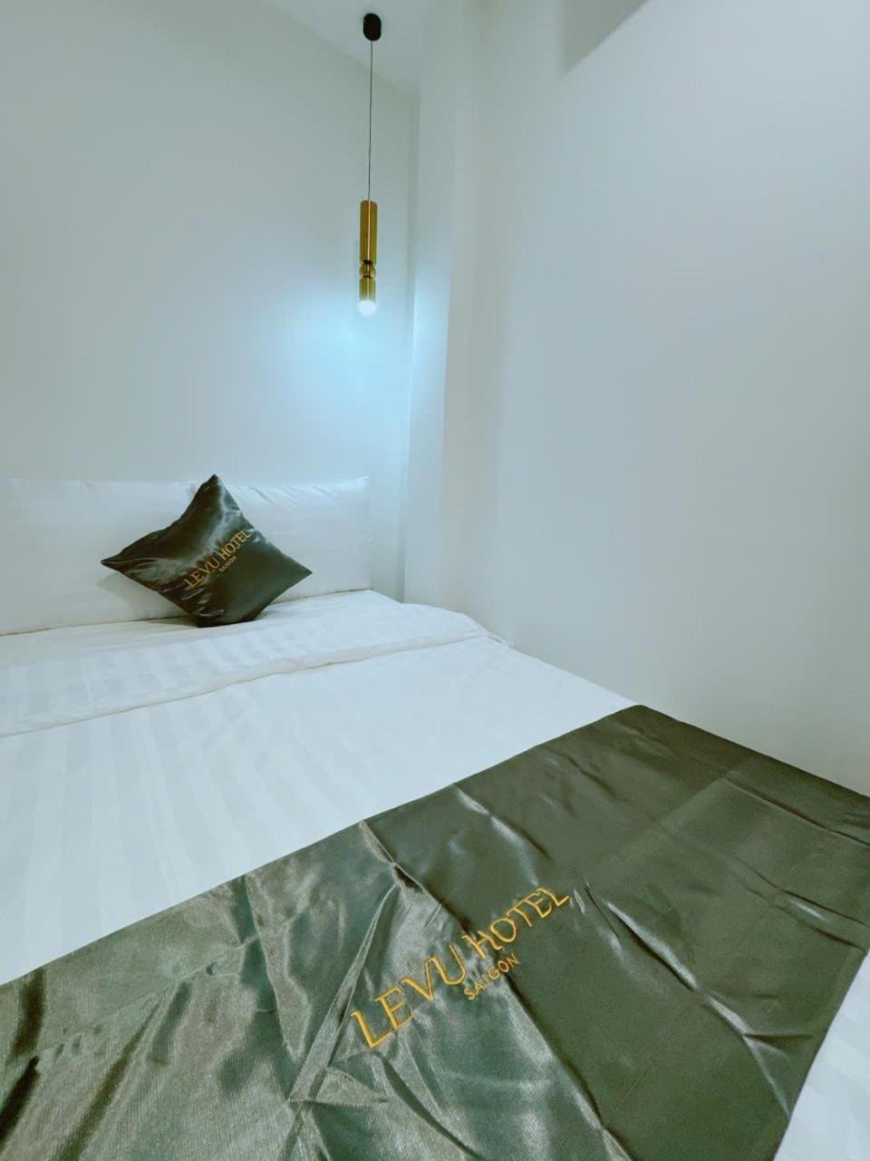 Le Vu Hotel Ho Chi Minh City Exterior photo