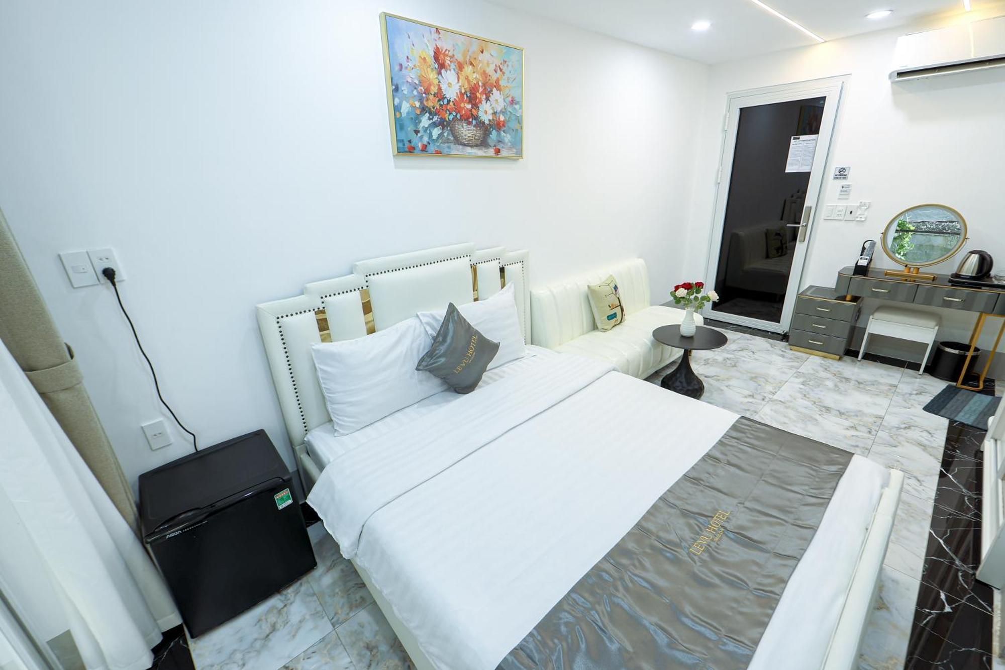 Le Vu Hotel Ho Chi Minh City Exterior photo