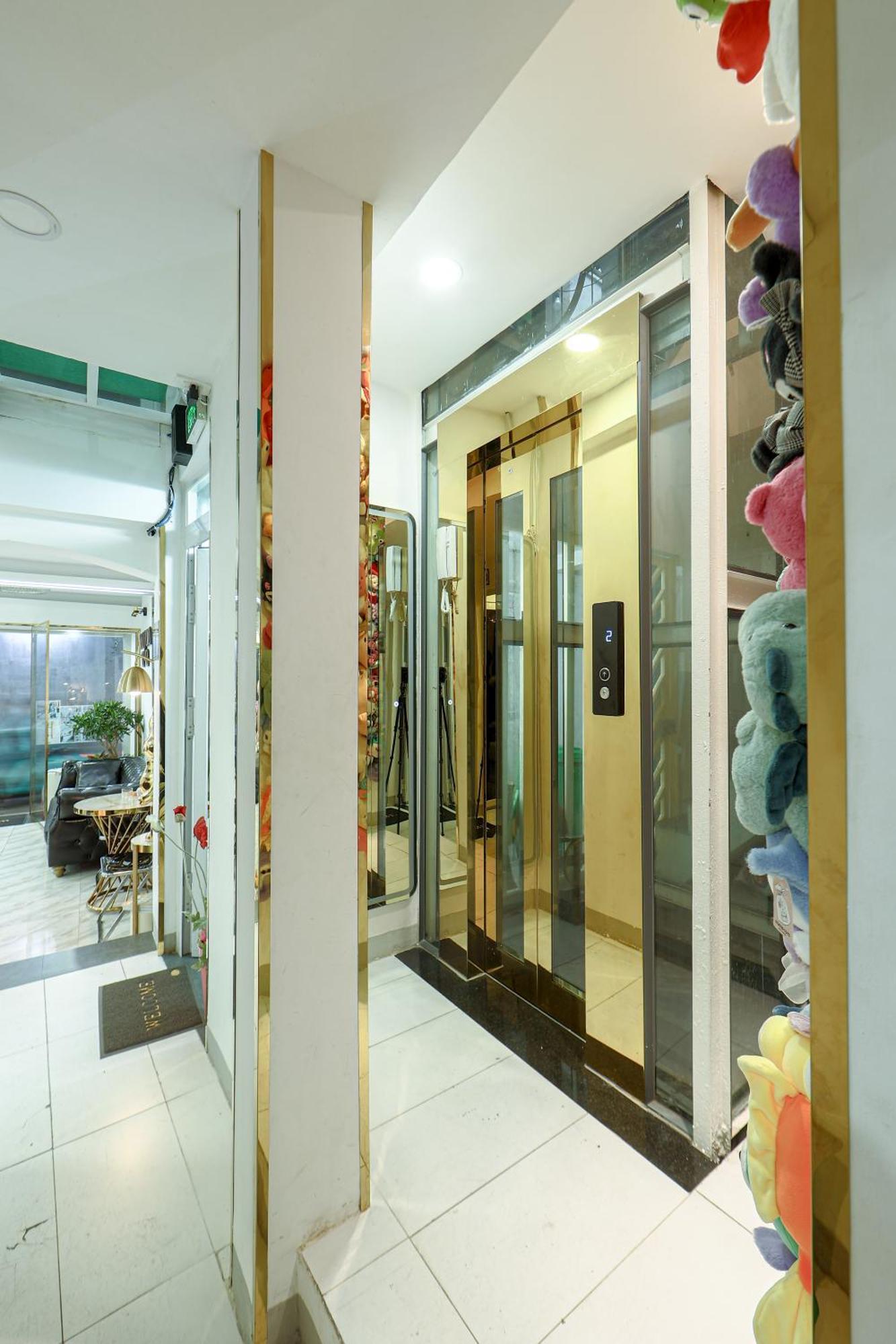 Le Vu Hotel Ho Chi Minh City Exterior photo