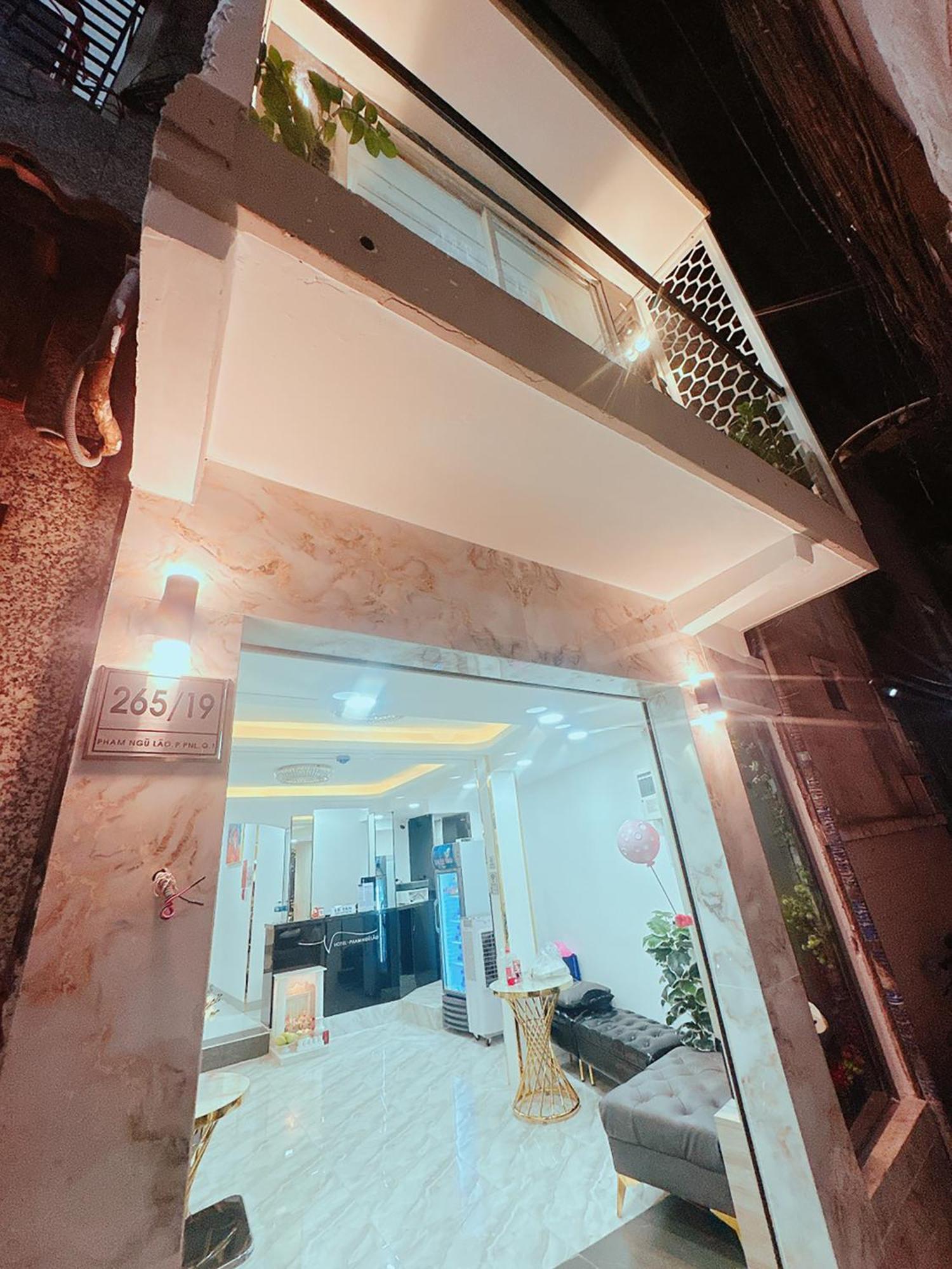 Le Vu Hotel Ho Chi Minh City Exterior photo